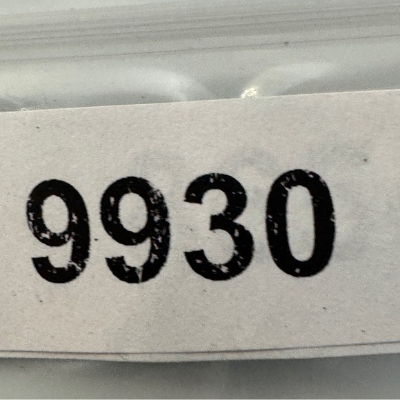 Garage Denim Women’s 5 27W Washed Black Mom Jeans High Rise Tapered - Picture 8 of 8